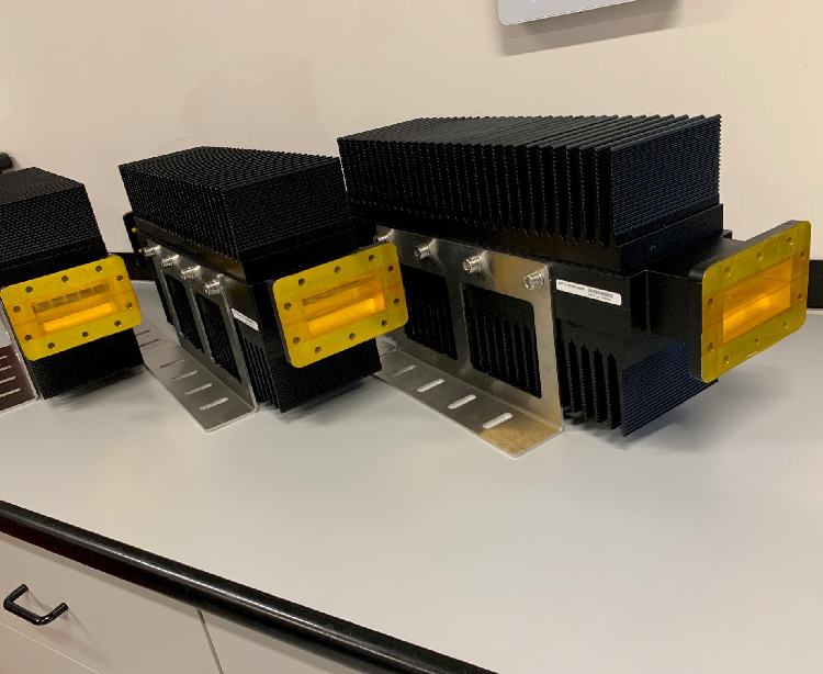 High-Power WR284 WG Bandpass Filter